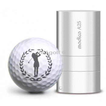 Jugadora de golf y laurel